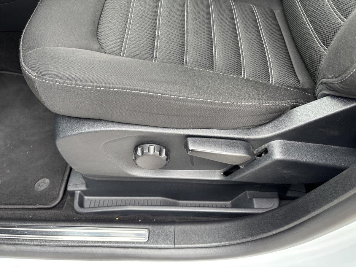 Ford Galaxy SUV / Terénní 2,0 l 110 kw