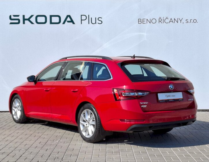 Škoda Superb Kombi 2,0 l 110 kw