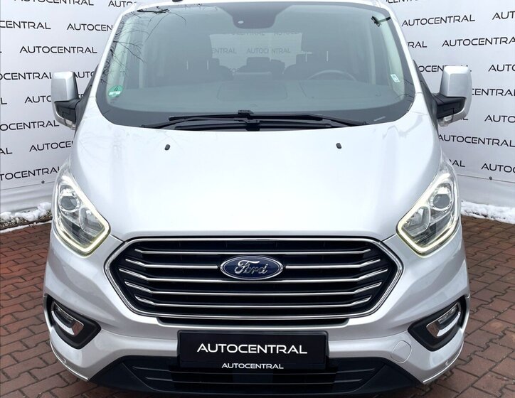 Ford Tourneo Custom MPV 2,0 l 96 kw