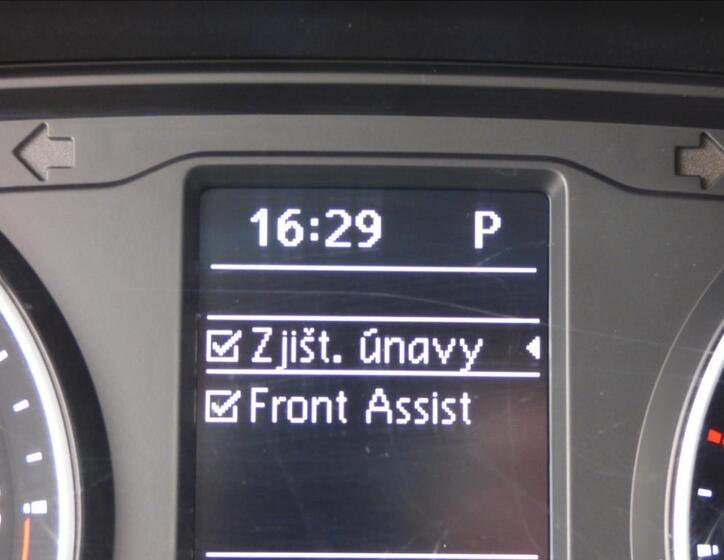 Volkswagen Caravelle 16