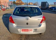 Toyota Yaris Hatchback 998,0 50 kw