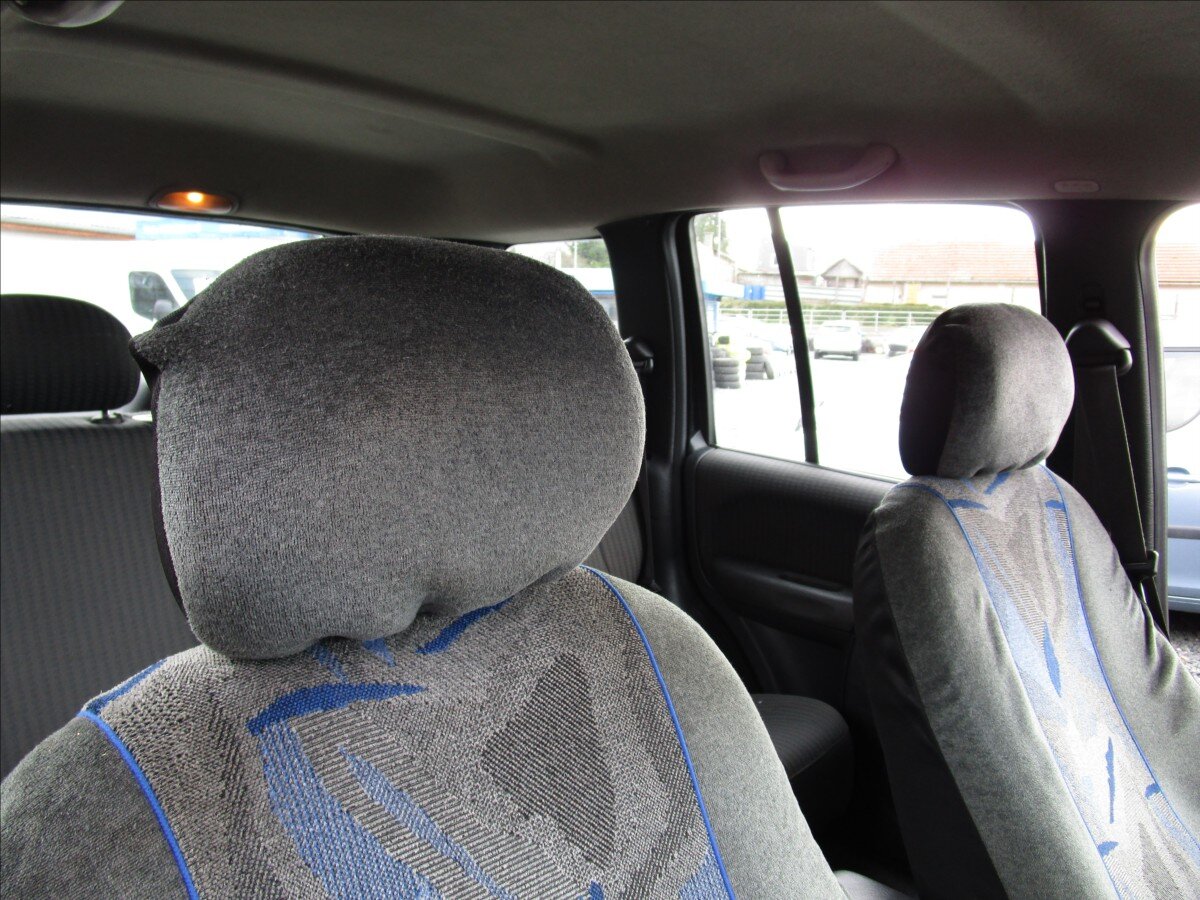 Jeep Cherokee Kombi 2,5 l 105 kw