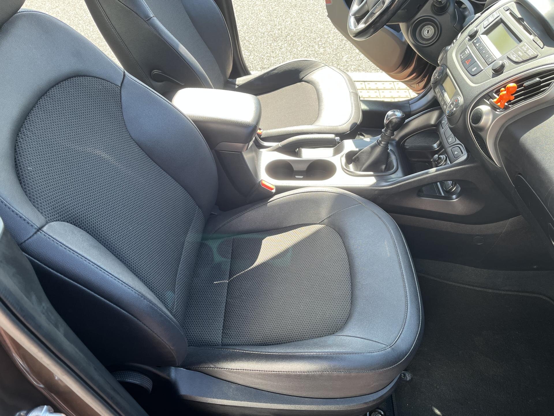 Hyundai ix35 SUV / Terénní 1,6 l 99 kw