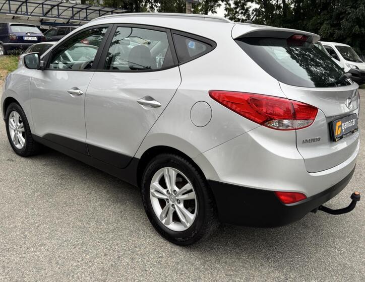 Hyundai ix35 11