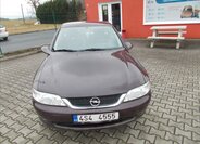 Opel Vectra Sedan 1,6 l 74 kw