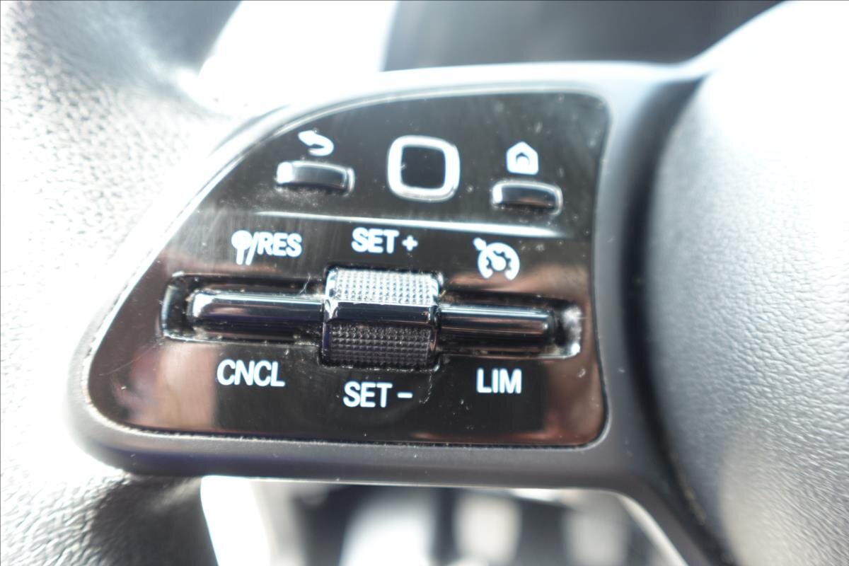 Mercedes-Benz Sprinter Valník 2,0 l 125 kw