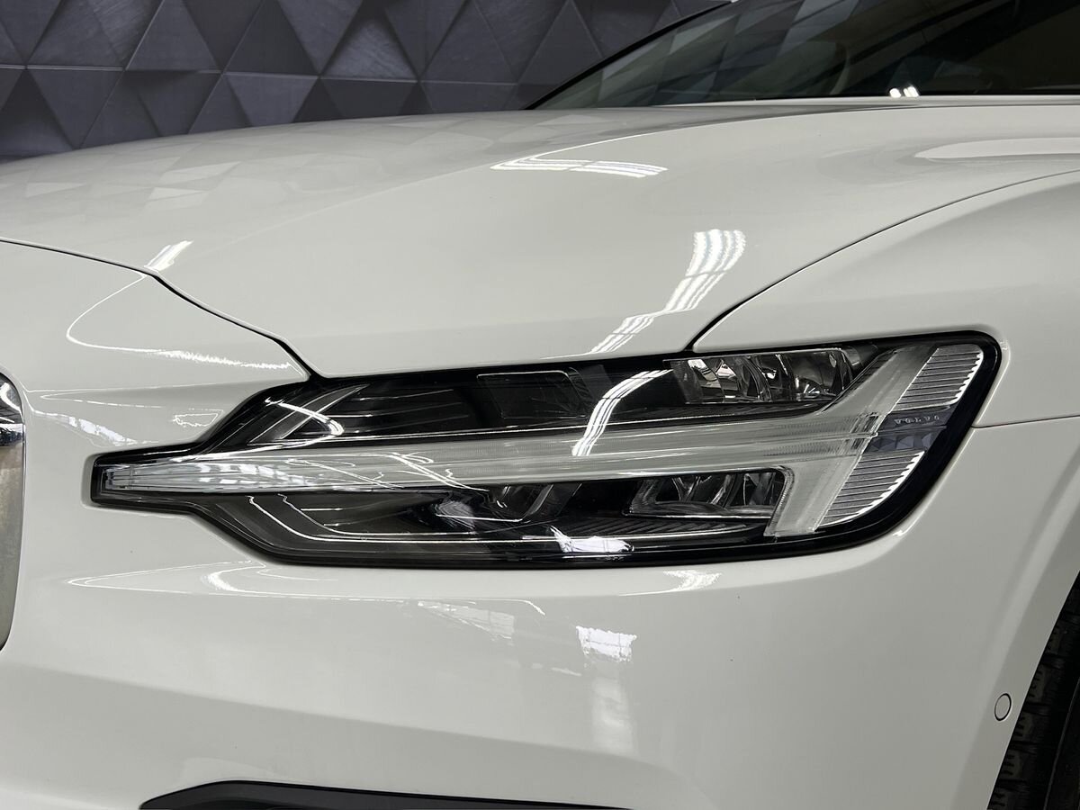 Volvo V60 Kombi 2,0 l 110 kw