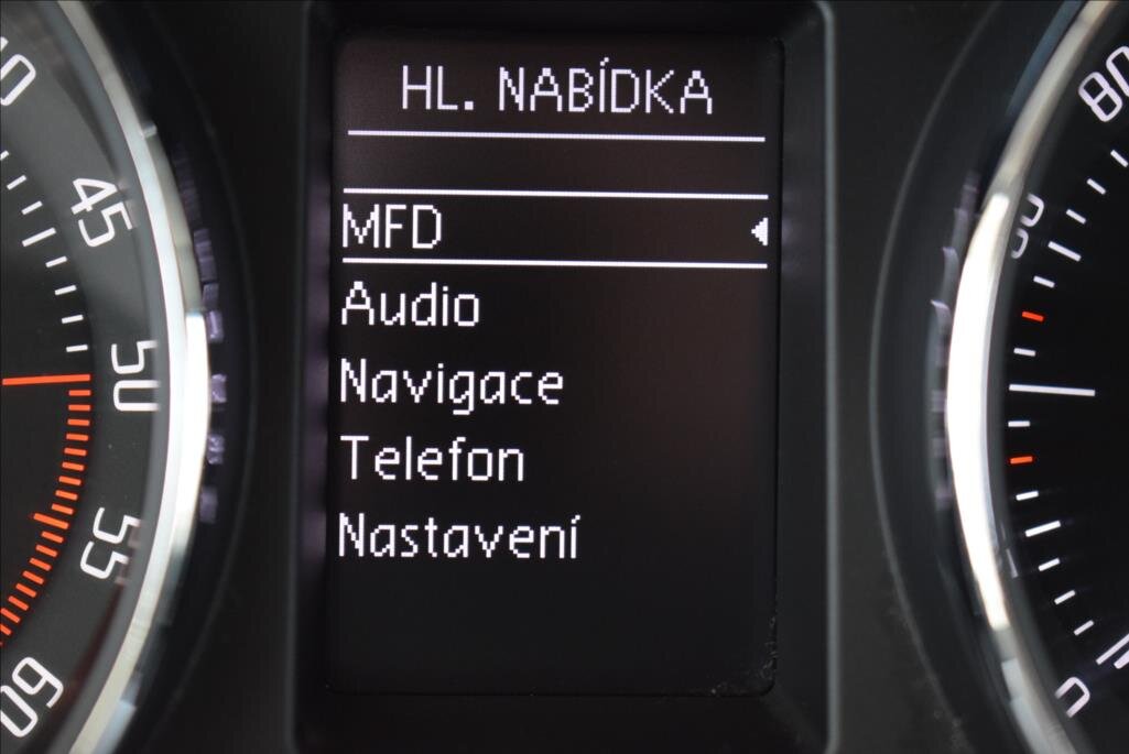 Škoda Superb Kombi 2,0 l 103 kw