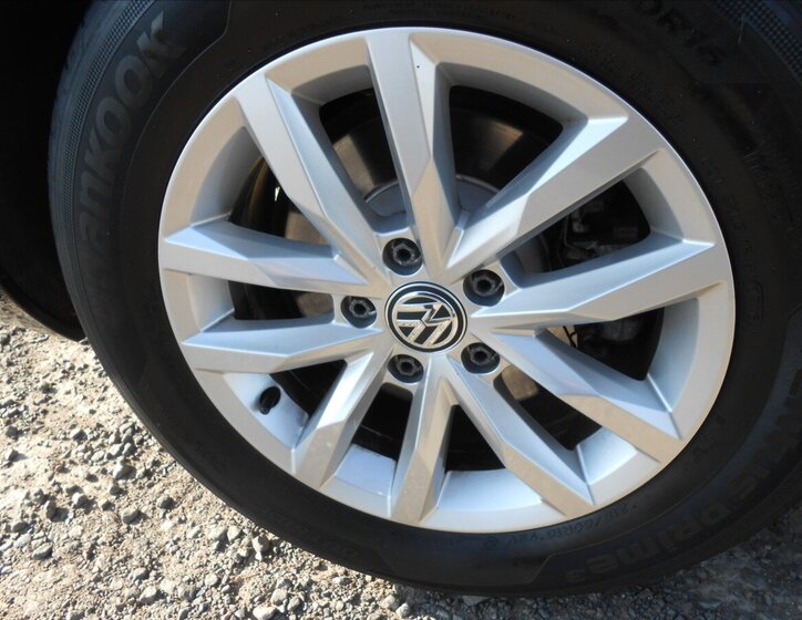 Volkswagen Passat Kombi 2,0 l 110 kw