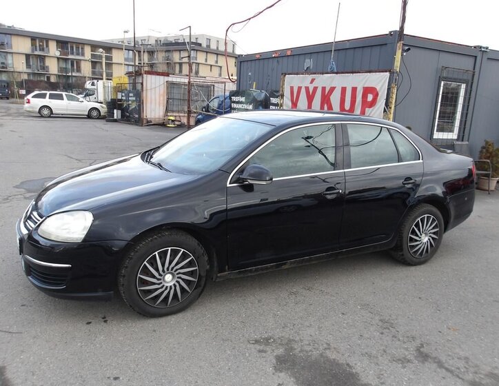 Volkswagen Jetta Sedan 1,9 l 77 kw