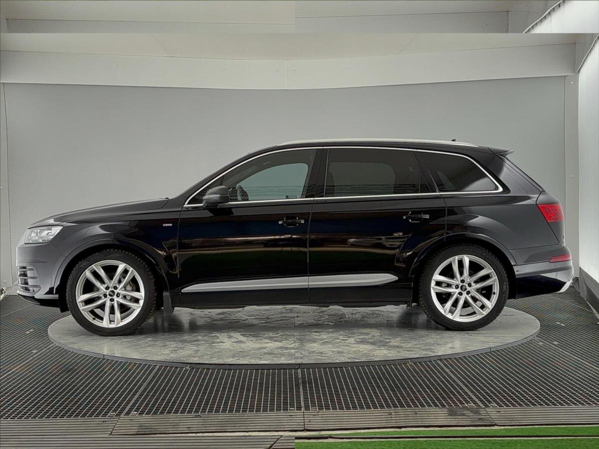 Audi Q7 SUV / Terénní 3,0 l 200 kw