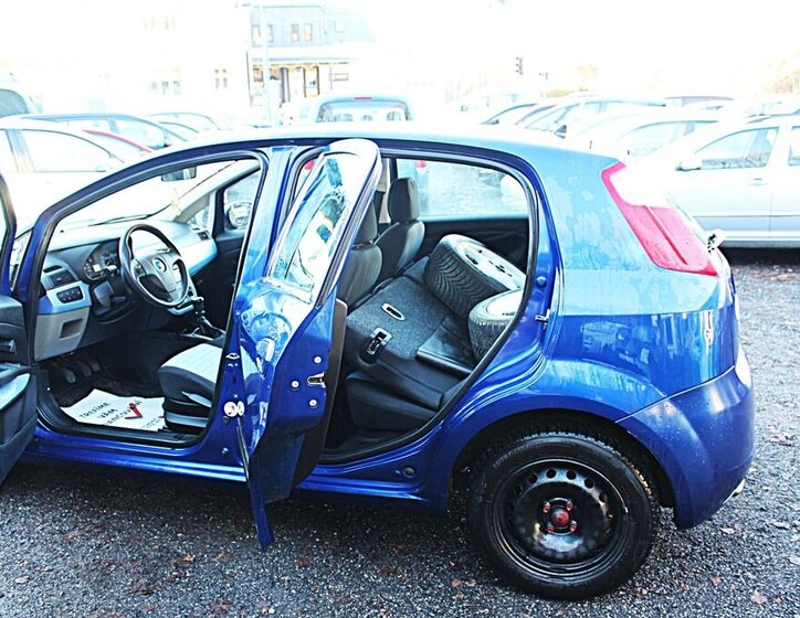 Fiat Grande Punto 11