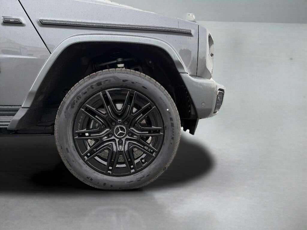 Mercedes-Benz Třídy G SUV / Terénní 0,0 432 kw