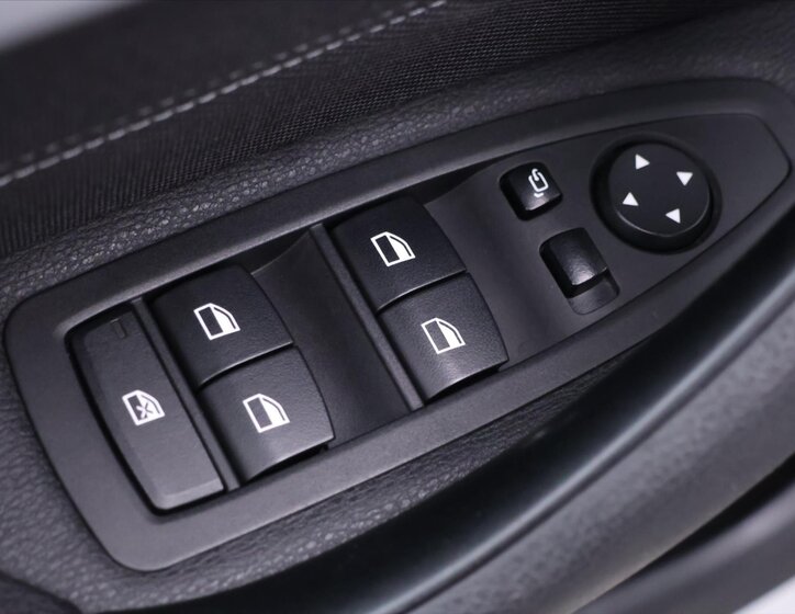 BMW X1 SUV / Terénní 2,0 l 110 kw