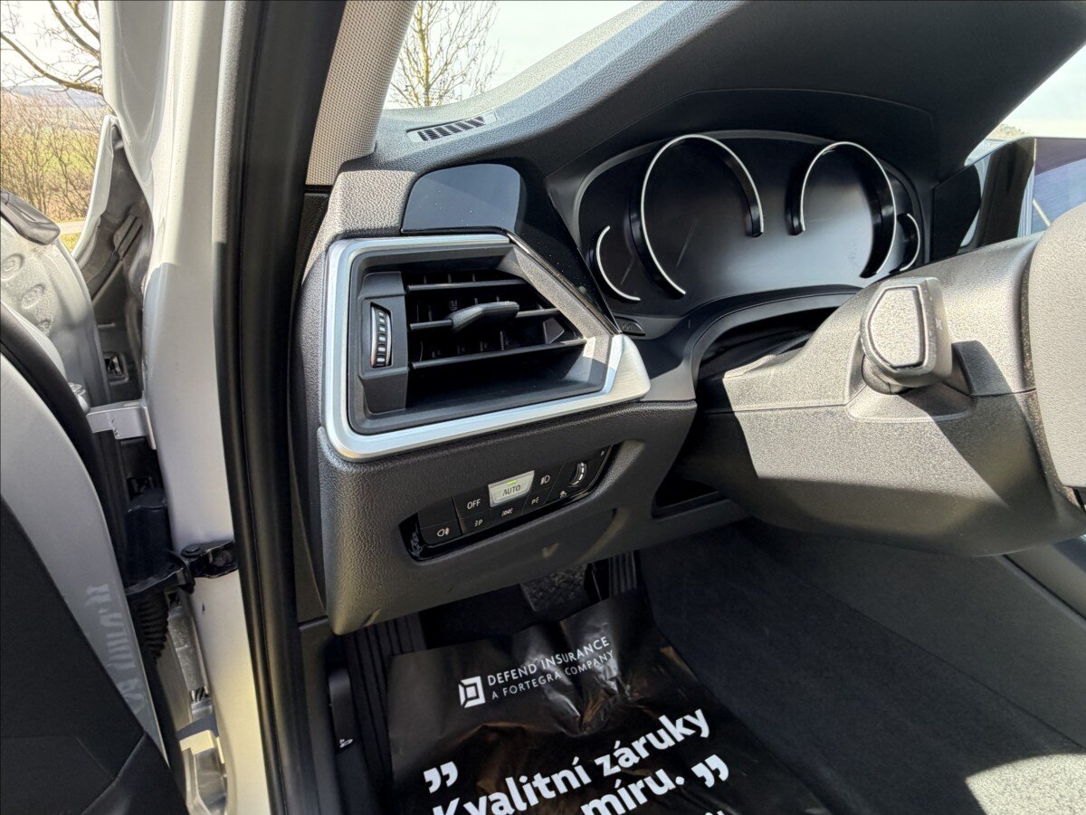 BMW Řada 3 Kombi 2,0 l 120 kw