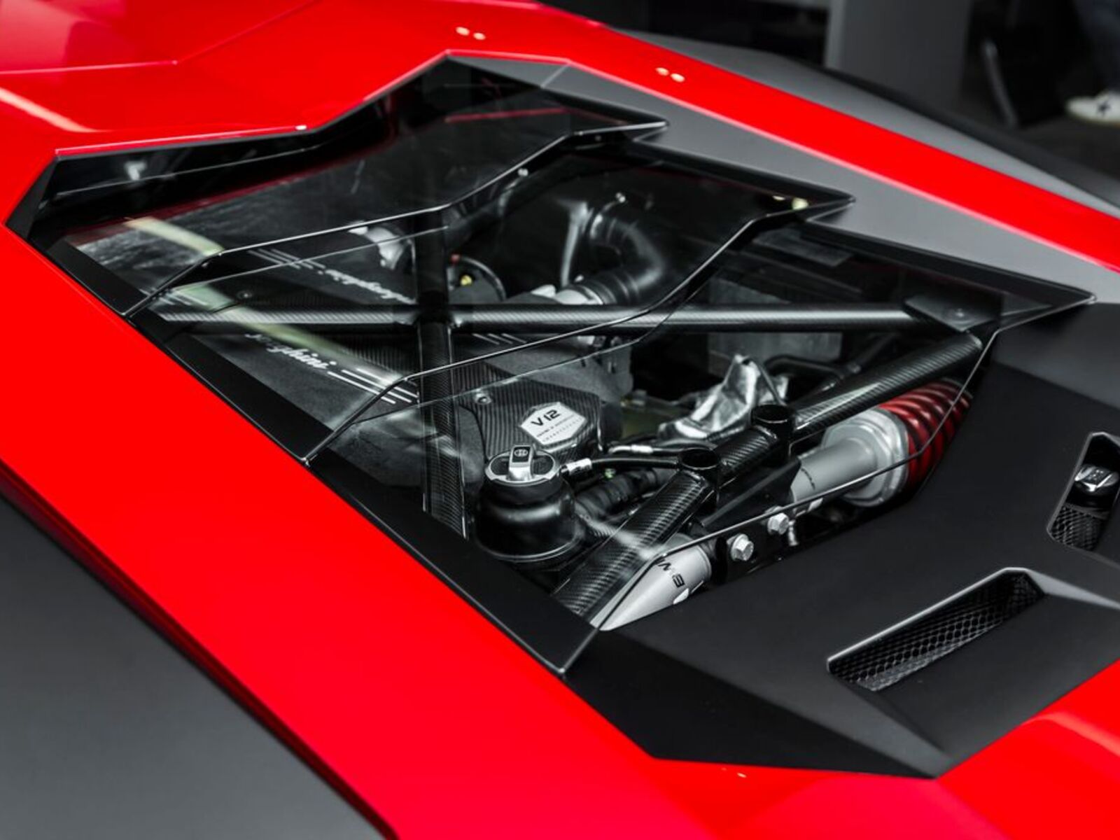 Lamborghini Aventador 11