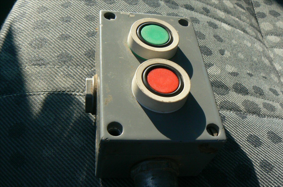 Ford Transit Sklápěč 2,4 l 85 kw