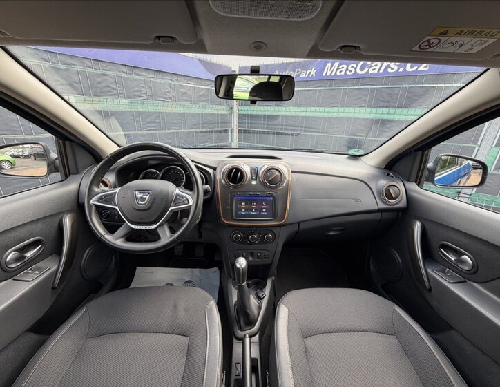 Dacia Sandero Hatchback 898,0 66 kw