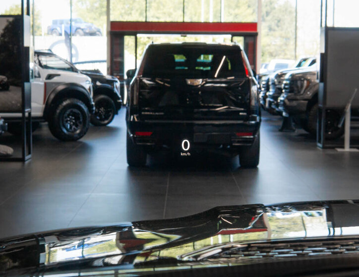 Jeep Grand Wagoneer SUV 6,4 l 351 kw