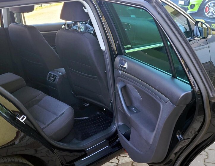 Volkswagen Golf Kombi 1,4 l 90 kw