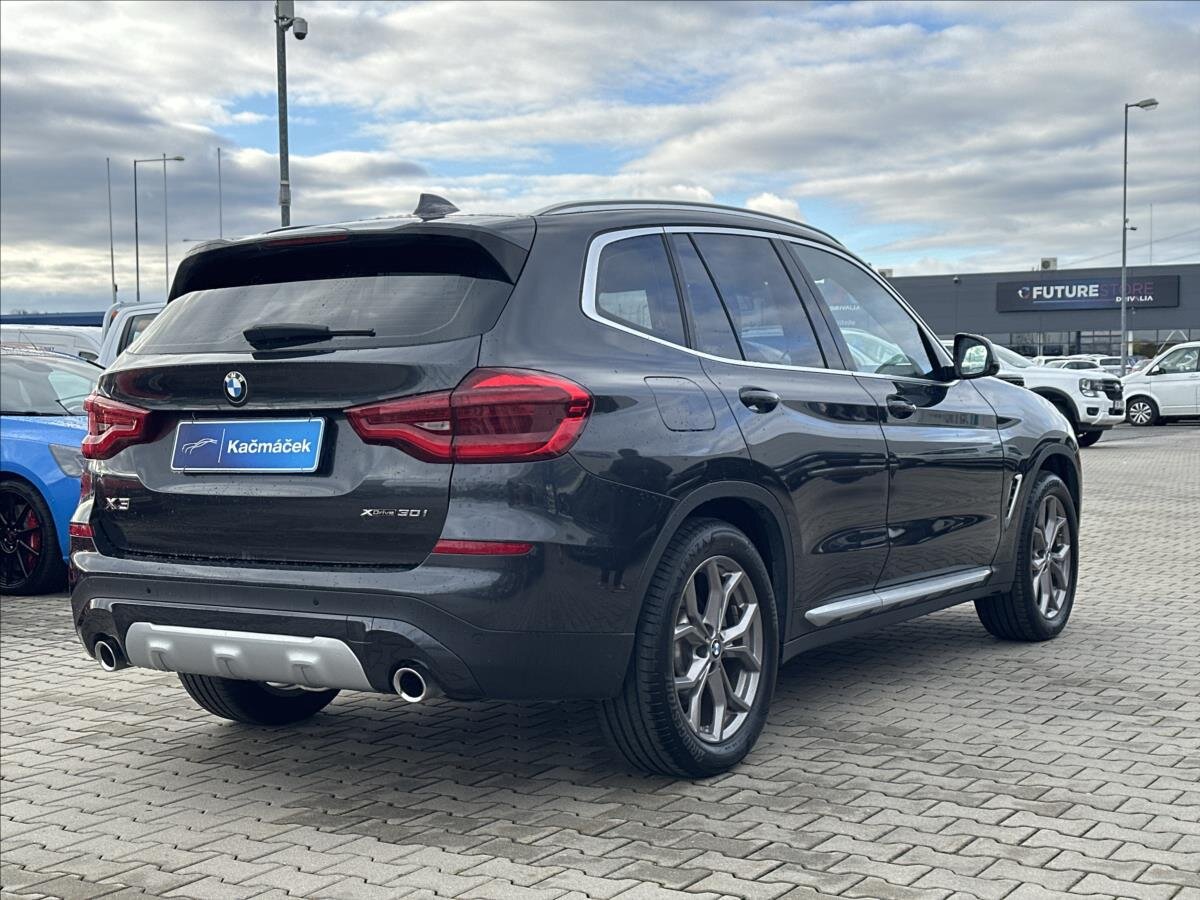BMW X3 SUV 2,0 l 185 kw