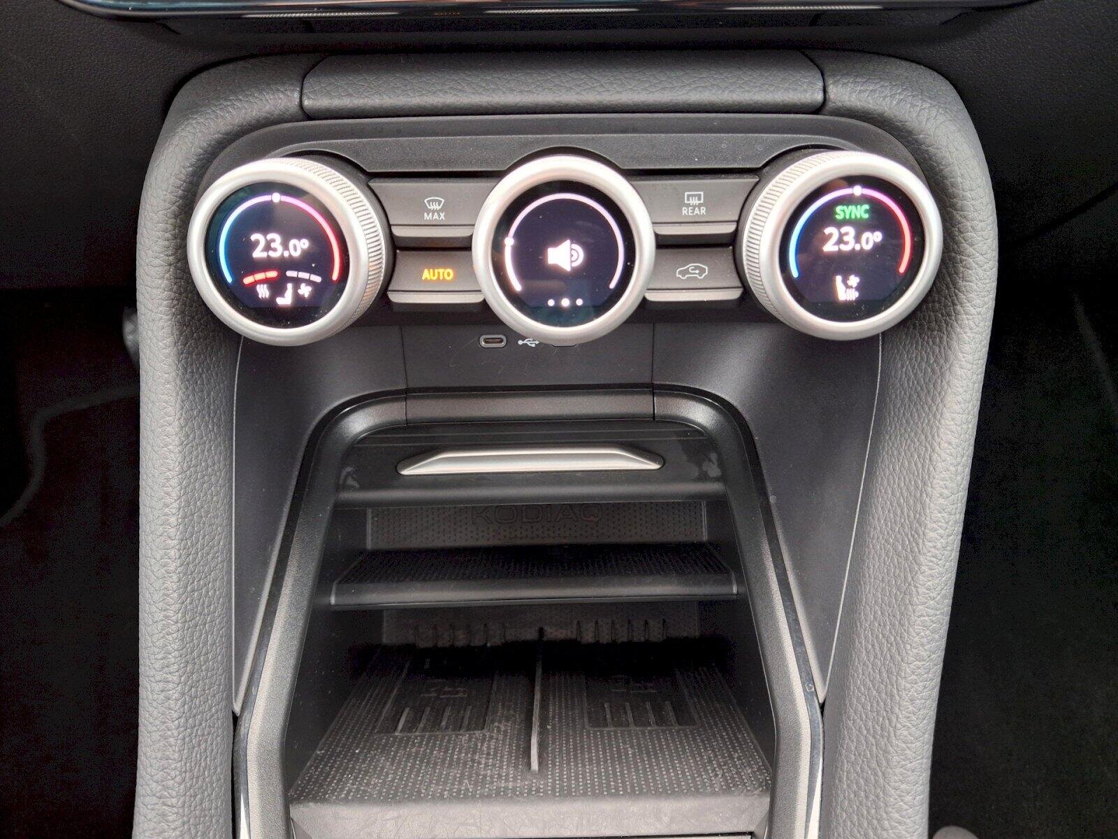 Škoda Kodiaq SUV / Terénní 1,5 l 150 kw