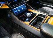 Jeep Grand Wagoneer SUV 6,4 l 351 kw