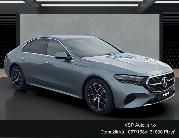 Mercedes-Benz Třídy E Sedan / Limuzína 2,0 l 145 kw