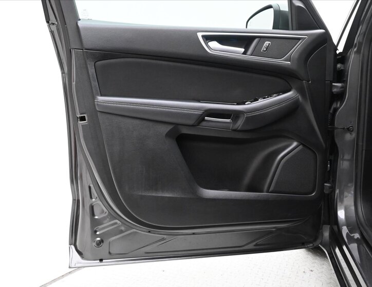 Ford S-MAX MPV 2,0 l 140 kw