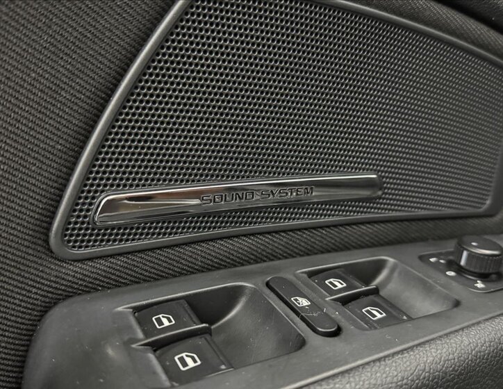 Škoda Superb Kombi 2,0 l 103 kw