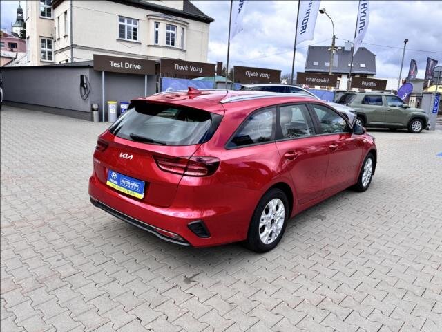 KIA Ceed Kombi 1,5 l 117 kw