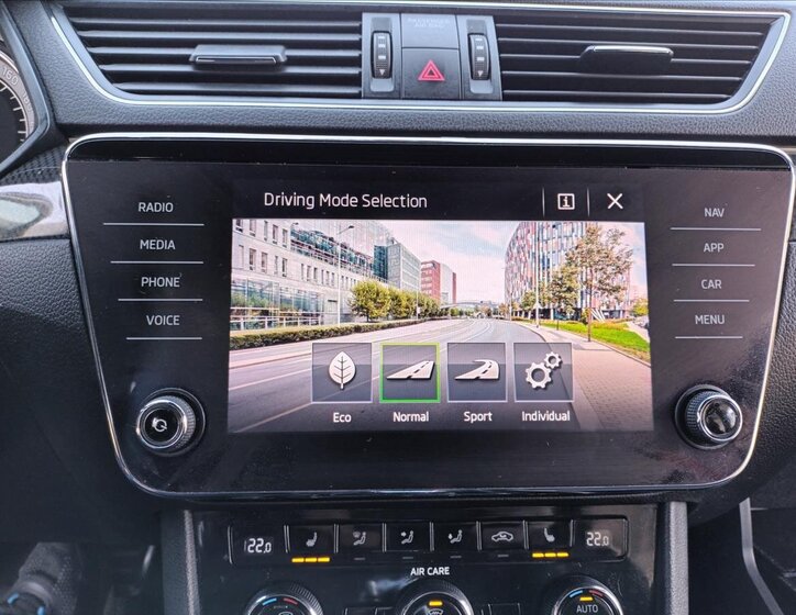 Škoda Superb Kombi 2,0 l 140 kw