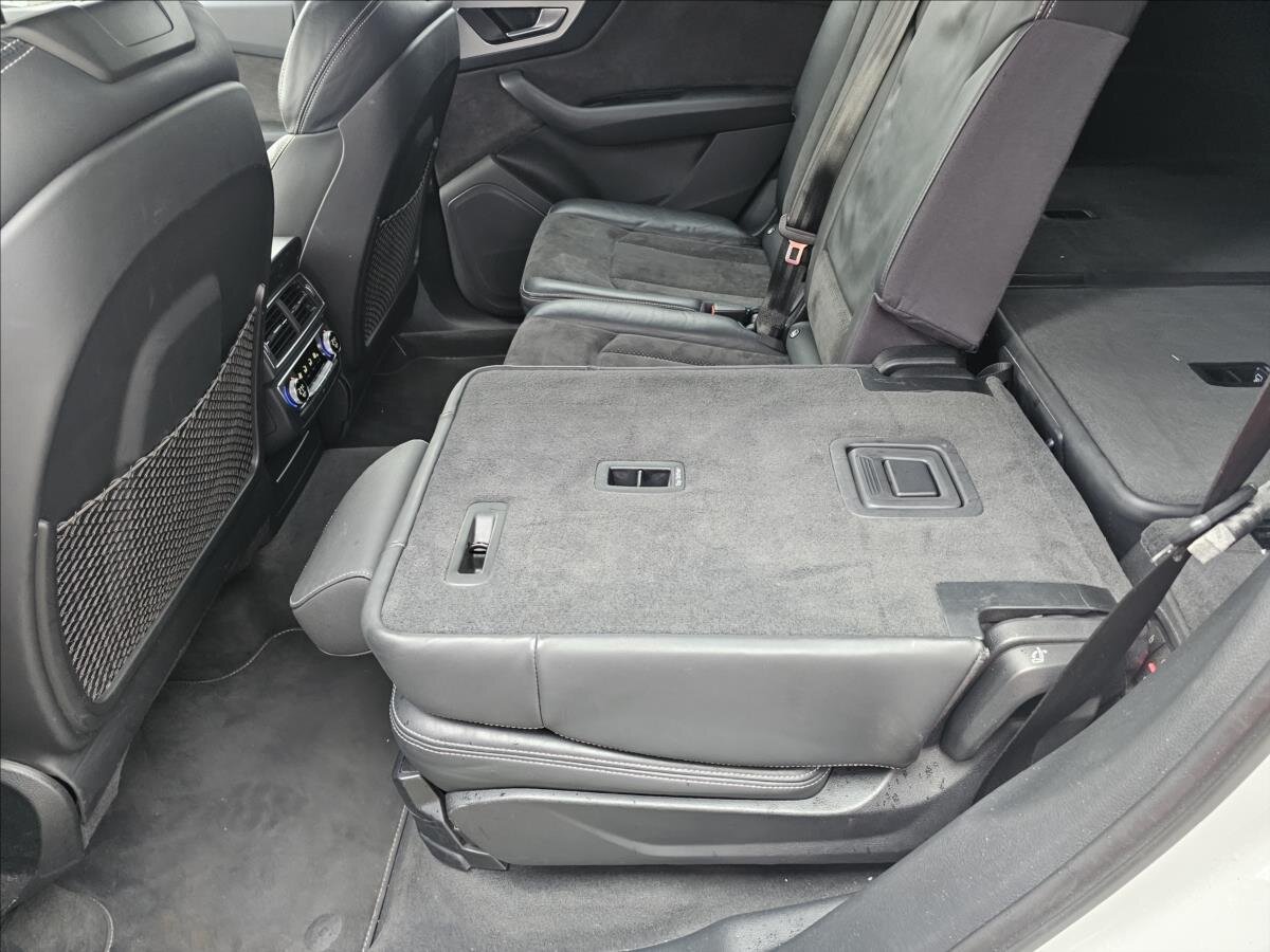Audi Q7 Kombi 3,0 l 200 kw