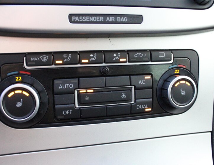 Volkswagen Passat Kombi 2,0 l 103 kw