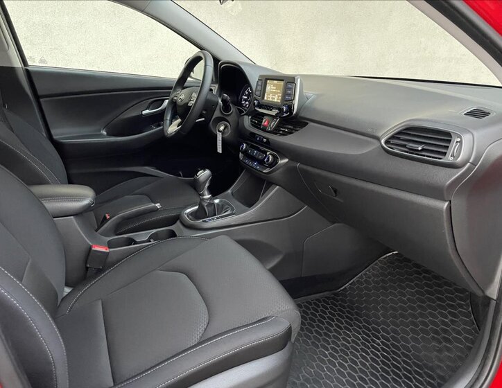 Hyundai i30 Liftback 998,0 88 kw