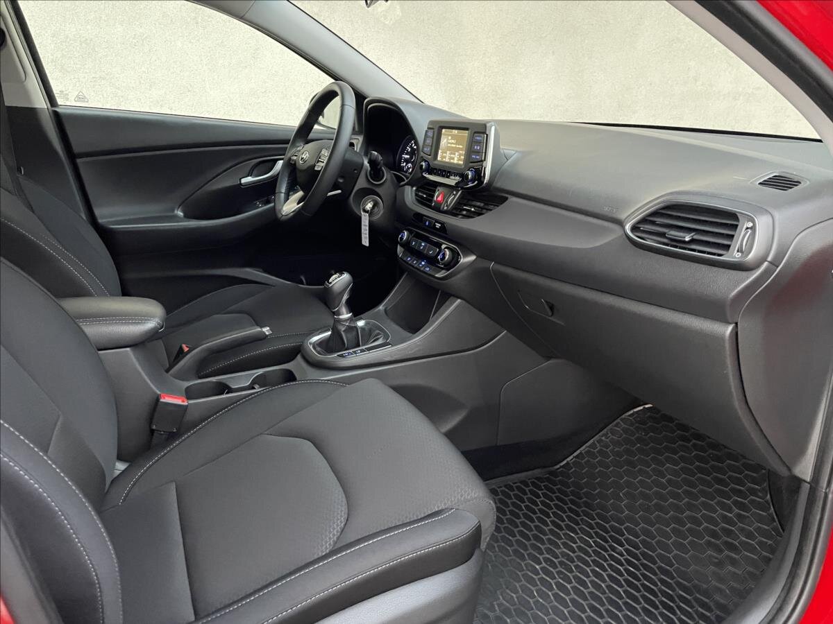 Hyundai i30 Liftback 998,0 88 kw