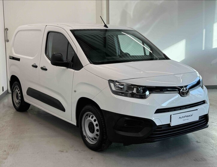 Toyota ProAce City VAN-Minibus 1,5 l 75 kw