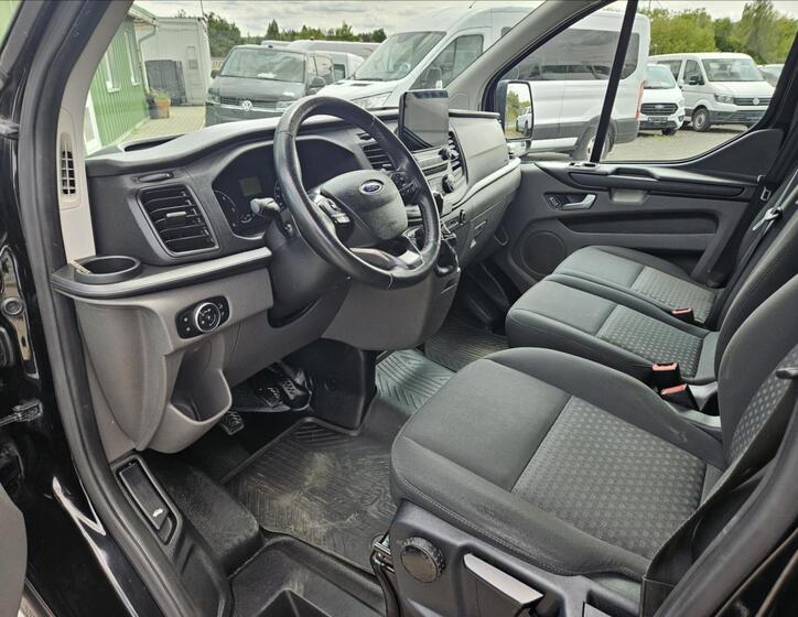 Ford Transit Custom 9