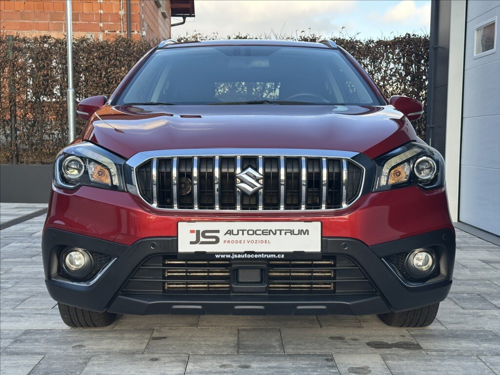 Suzuki S-Cross