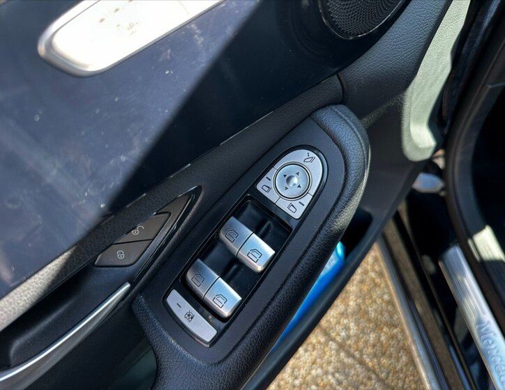 Mercedes-Benz Třídy C Kombi 1,6 l 90 kw