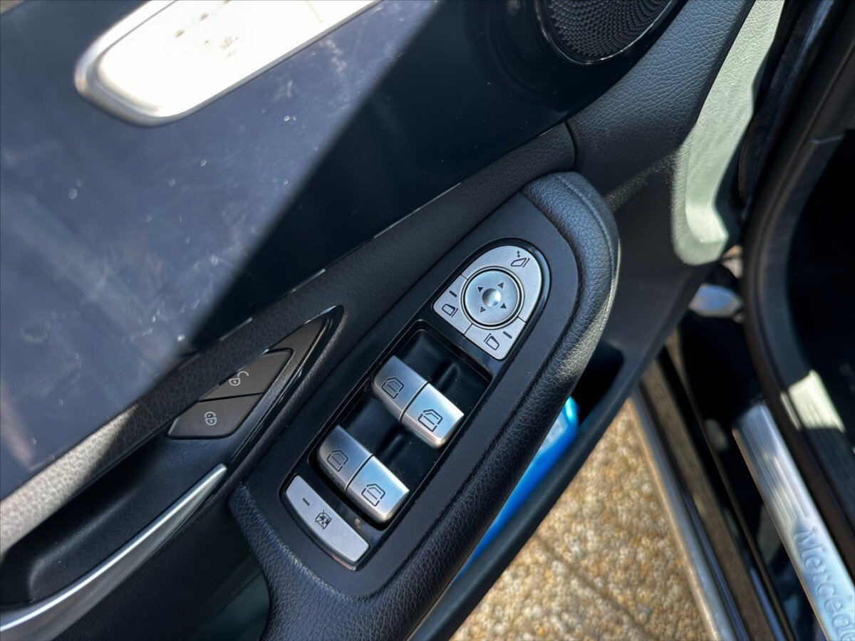 Mercedes-Benz Třídy C Kombi 1,6 l 90 kw