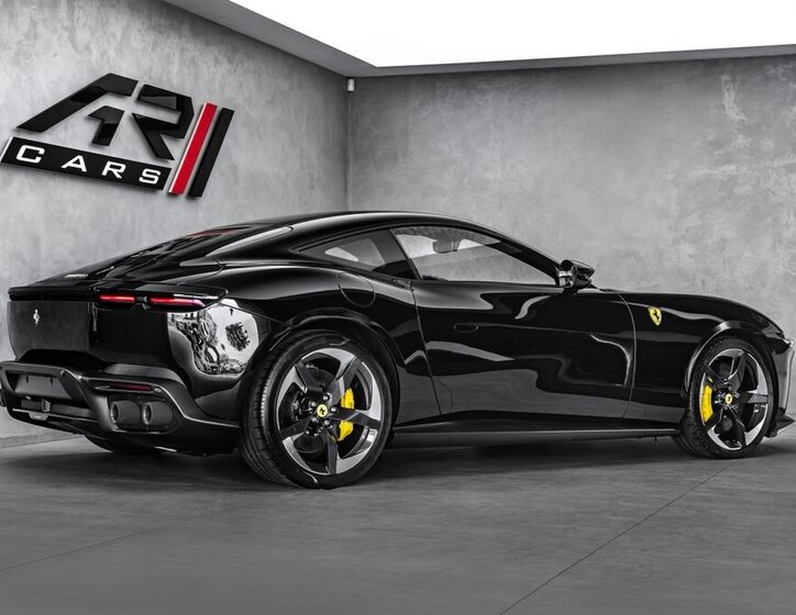 Ferrari Ostatní Kupé 3,9 l 471 kw