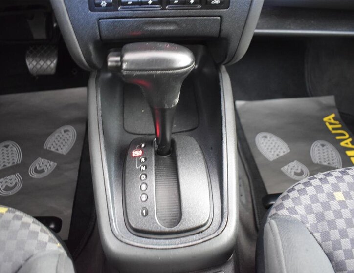 Audi A3 Hatchback 1,6 l 74 kw