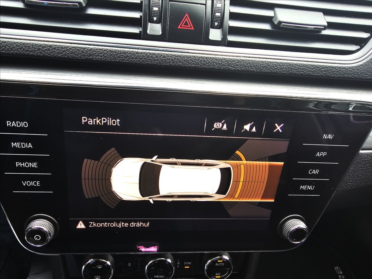 Škoda Superb Kombi 2,0 l 140 kw