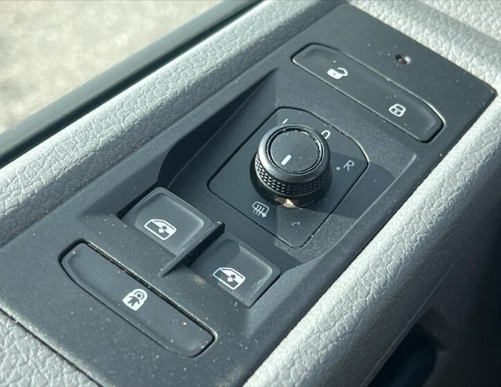 Volkswagen Transporter VAN-Minibus 2,0 l 110 kw