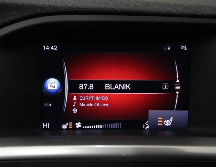 Volvo V60 Kombi 2,0 l 270 kw