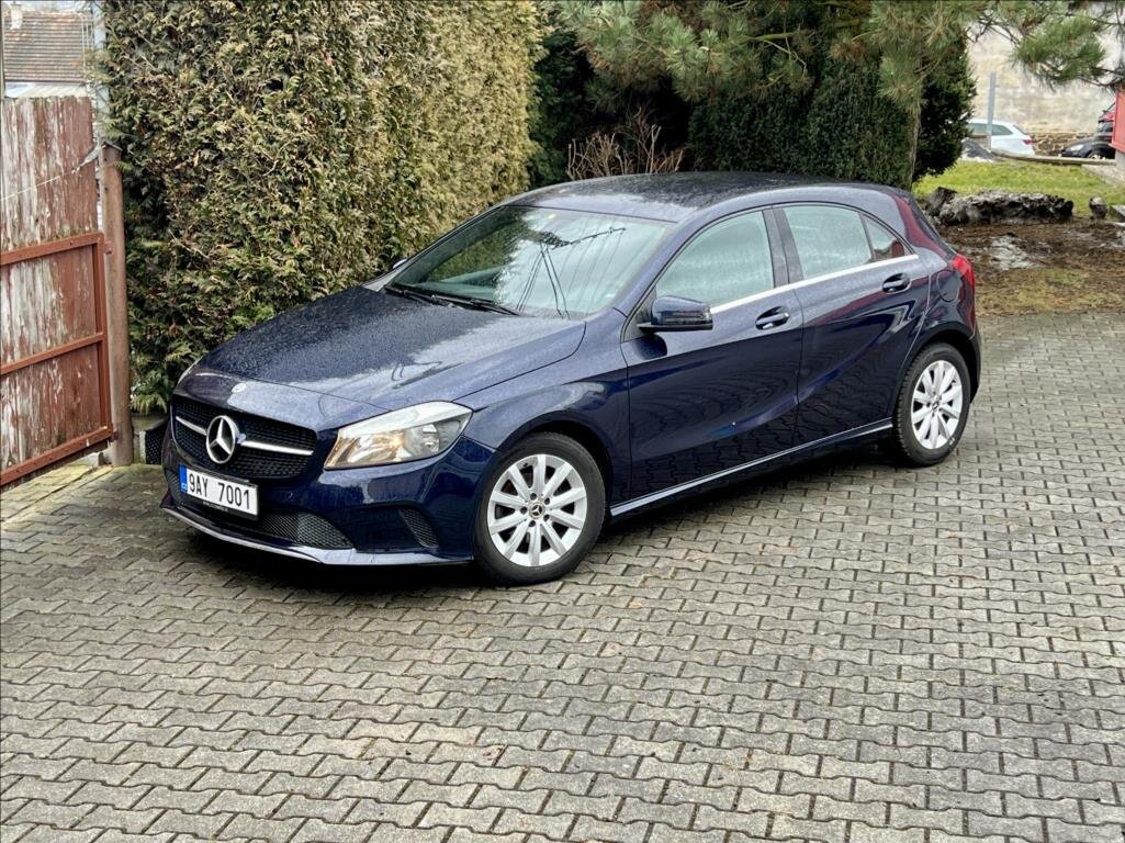 Mercedes-Benz Třídy A Hatchback 1,5 l 80 kw