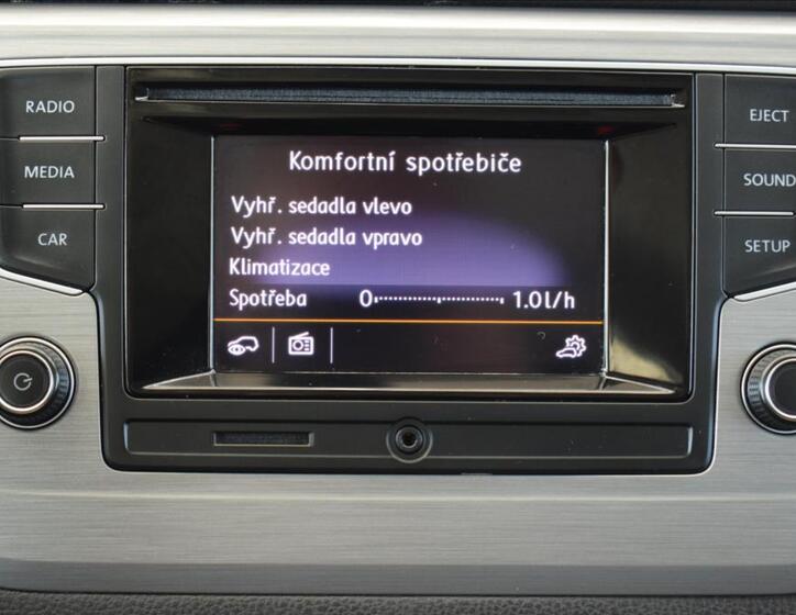 Volkswagen Golf Sportsvan 18