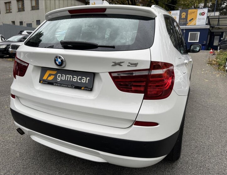 BMW X3 SUV / Terénní 2,0 l 135 kw