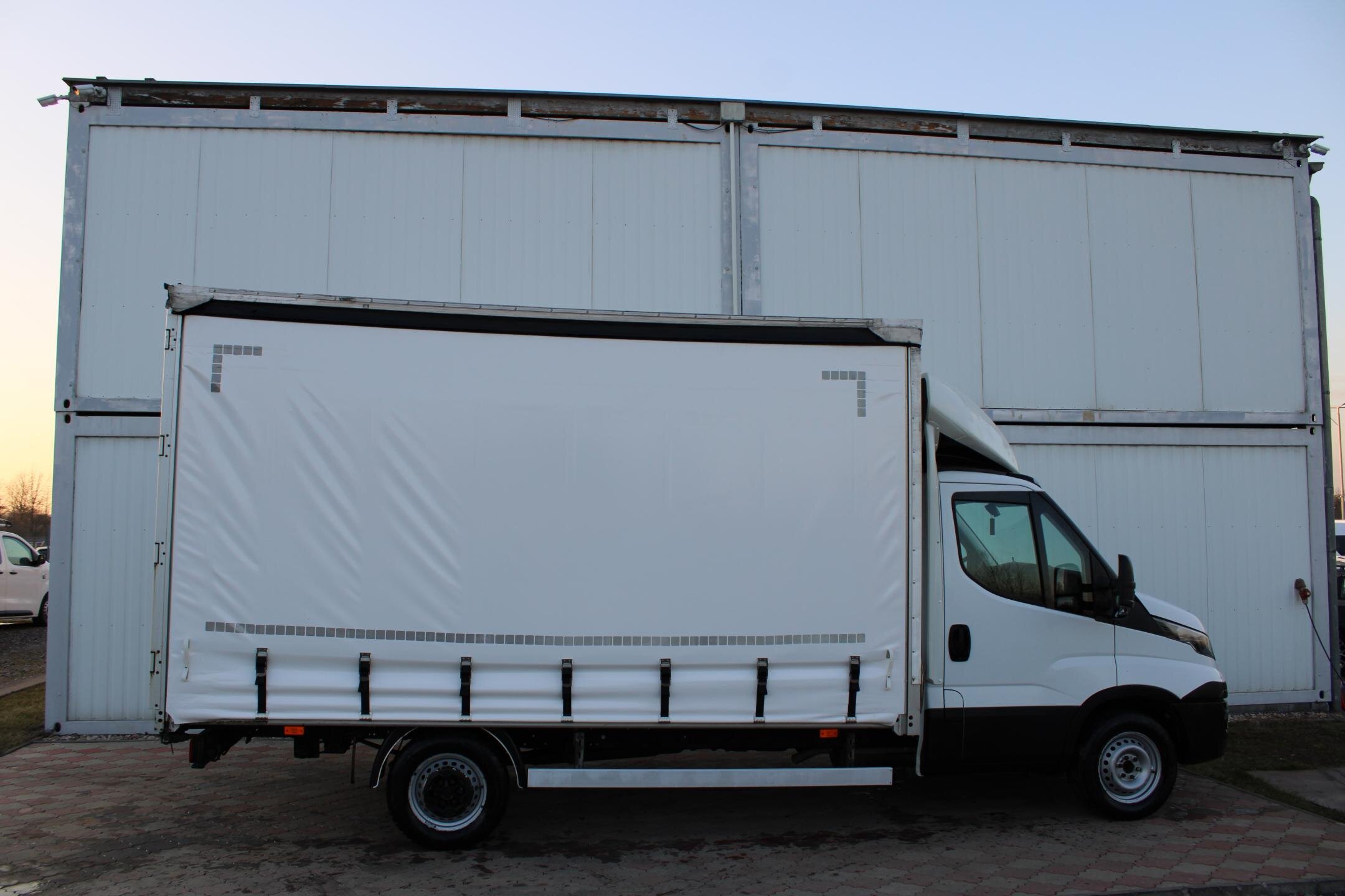 Iveco Daily Ostatní 2,3 l 114 kw